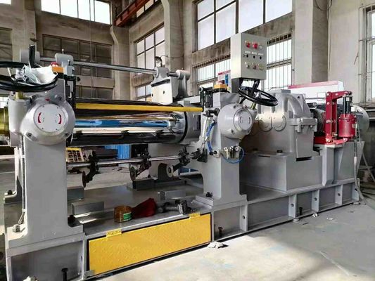 XK-560 Rubber Mixing Mill Machine 90Kw Open Mill Rubber Mixing